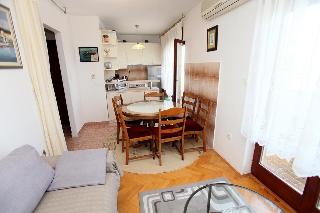 Apartments Sakal Trogir Zewnętrze zdjęcie