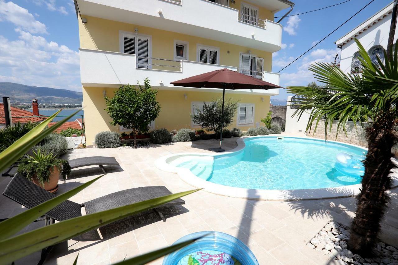 Apartments Sakal Trogir Zewnętrze zdjęcie