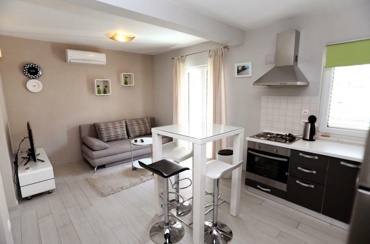 Apartments Sakal Trogir Zewnętrze zdjęcie