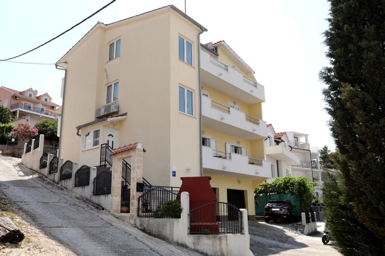Apartments Sakal Trogir Zewnętrze zdjęcie